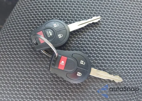 2014 Nissan Versa 1.6 Sv z USA, uszkodzony, nr VIN 3N1CN7AP8EL802425